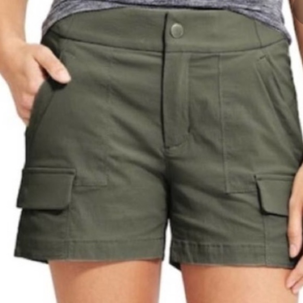 Dark Green Trekki Cargo Shorts